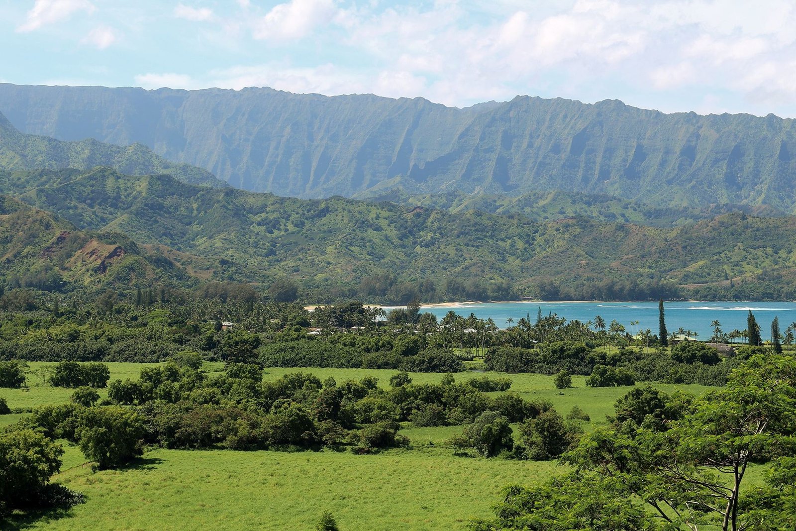 Hanalei Bay and mountains seen from Princeville, Kauai